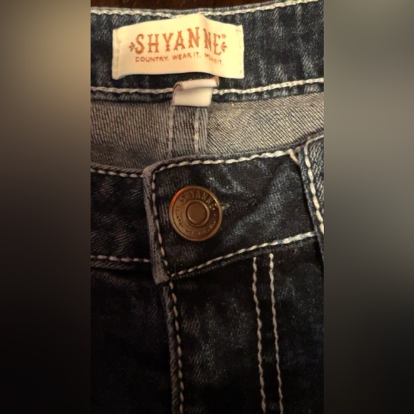 Shyanne Bell Bottom Women’s Jeans Size 32 Length 36 - Picture 5 of 8